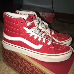 Hightop red vans